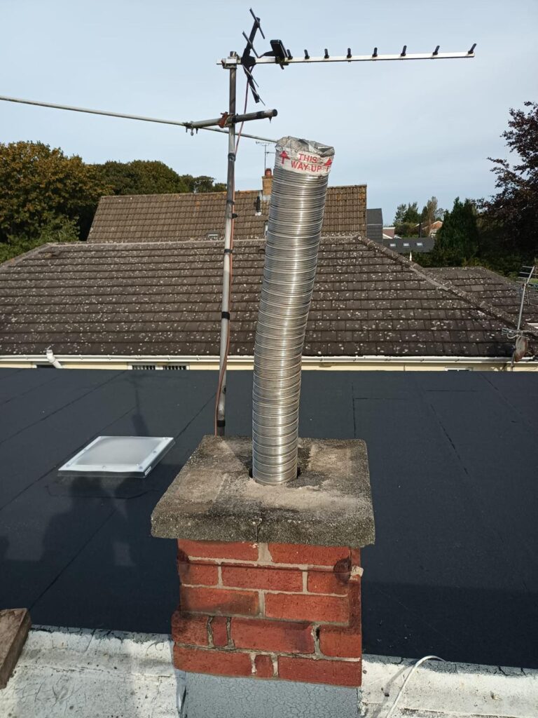 Flue liner fitting